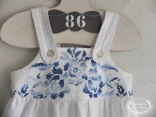 kjole_broderi_Blå_2